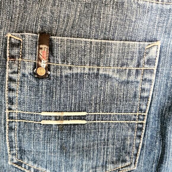 LOT 29  WORLD CLASS DENIUM SIZE 36 - Picture 7 of 8